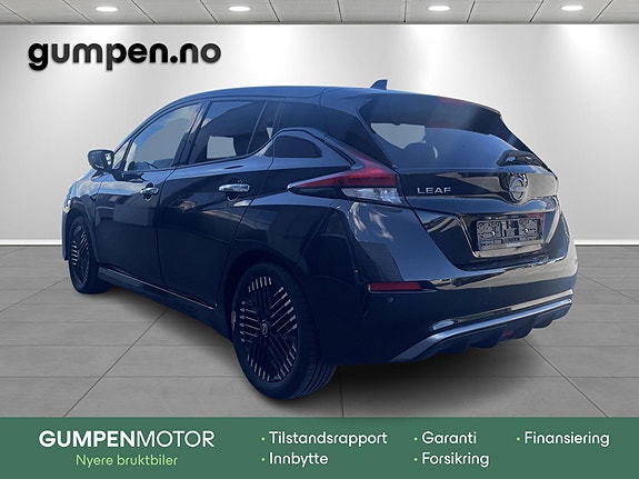 Nissan Leaf 3 of 5