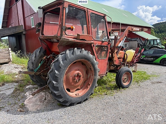 Volvo BM 430 med Quicke 2000 frontlaster - rep. objekt 3 of 5