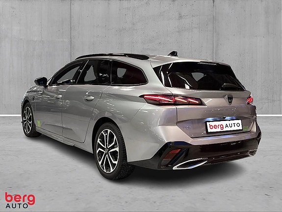 Peugeot 308 SW 5 of 5