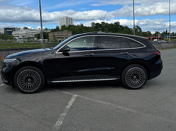 Mercedes-Benz EQC400 6 of 30