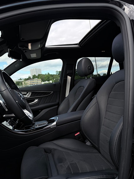 Mercedes-Benz EQC400 20 of 30
