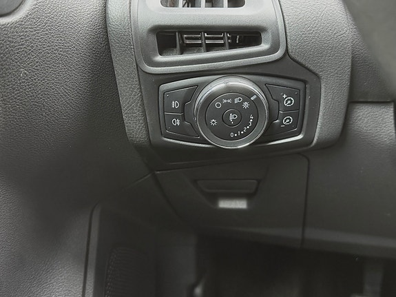 Ford Focus 18 of 21