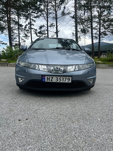 Honda Civic 3 of 5