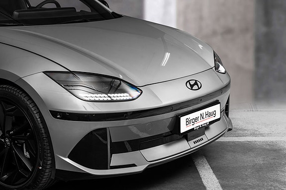 Hyundai Ioniq 6 4 of 5
