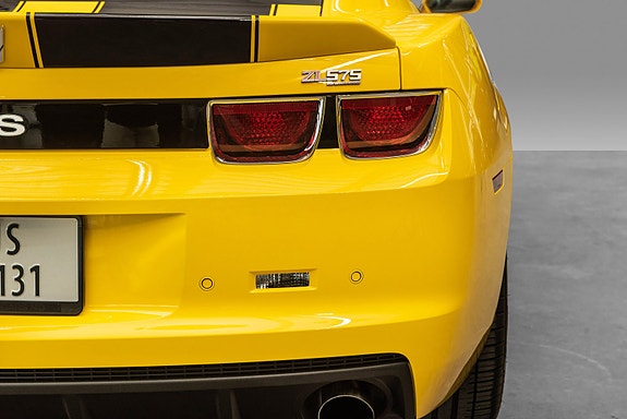Chevrolet Camaro 8 of 30