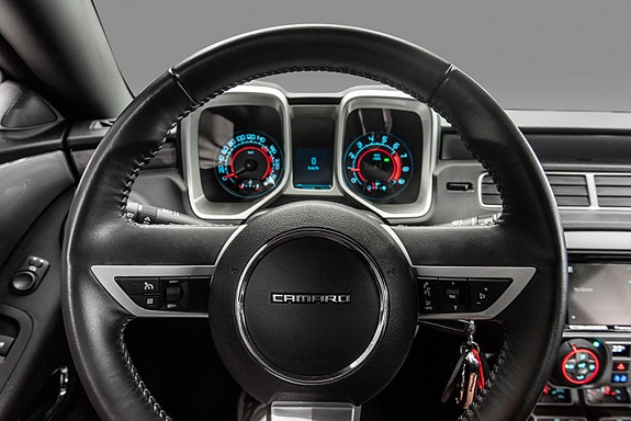 Chevrolet Camaro 21 of 30