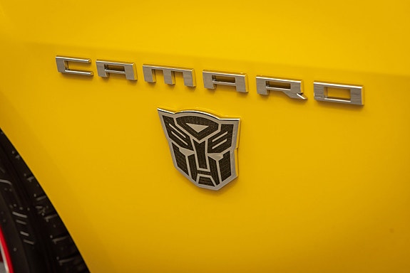 Chevrolet Camaro 11 of 30