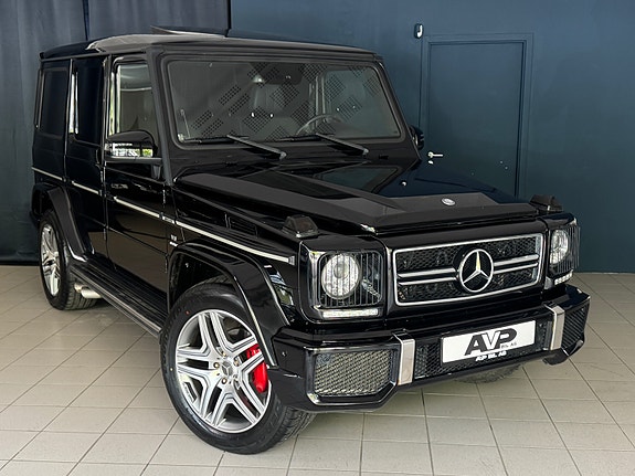 Mercedes-Benz Geländewagen 3 of 5