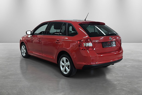 Skoda Rapid 3 of 5