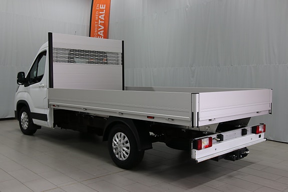 Maxus Deliver 9 3 of 24