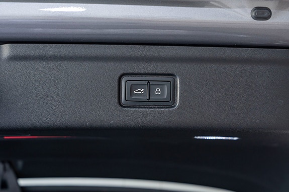 Audi A6 e-tron 29 of 30