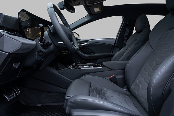 Audi A6 e-tron 25 of 30
