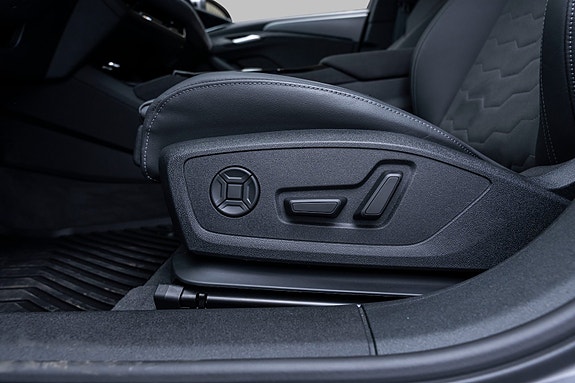 Audi A6 e-tron 24 of 30