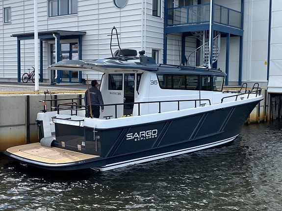 -NY- SARGO 36 EXPLORER - BAKDØR - SIDEPORT - TAXIBÅT - 2 of 5