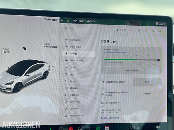 Tesla Model 3 27 of 30