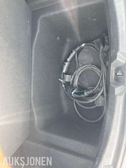 Tesla Model 3 29 of 30