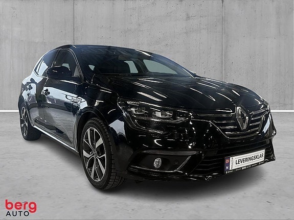 Renault Megane 3 of 5