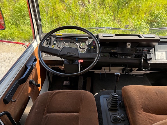 Volvo F614 20 of 30