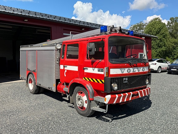 Volvo F614 4 of 30