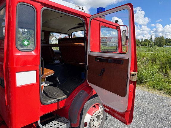 Volvo F614 30 of 30