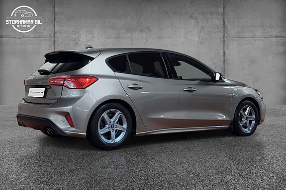Ford Focus 2 of 30