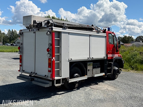 Mercedes-Benz Unimog U400/308 5 of 30