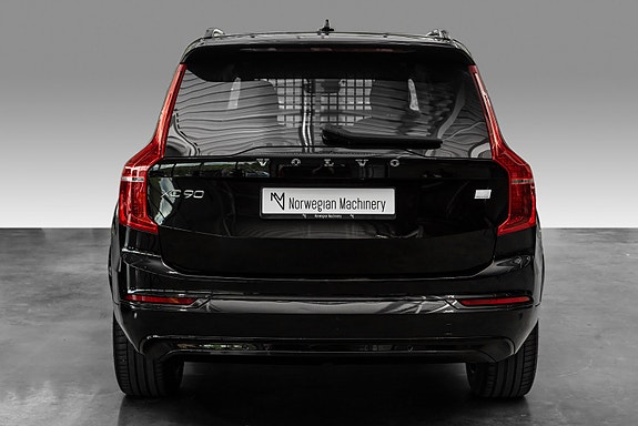 Volvo XC90 5 of 5