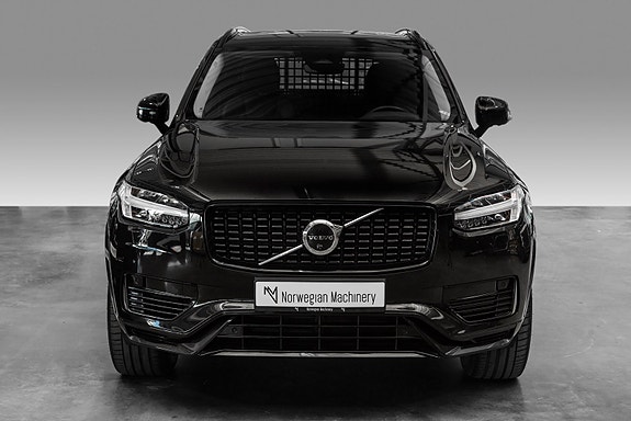 Volvo XC90 4 of 5