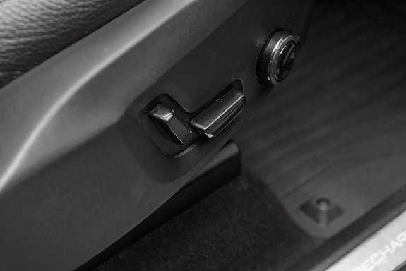 Volvo XC90 23 of 26