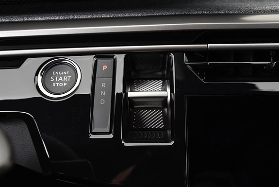Peugeot e-3008 17 of 27