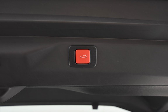 Peugeot e-3008 11 of 27