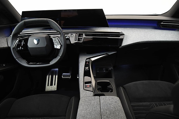 Peugeot e-3008 27 of 27