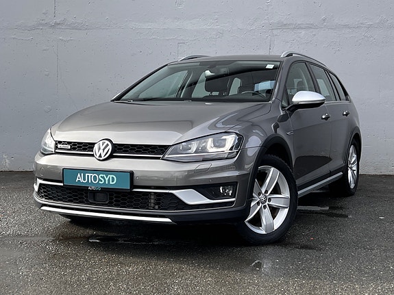 Volkswagen Golf Alltrack 12 of 23