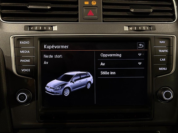 Volkswagen Golf Alltrack 23 of 29