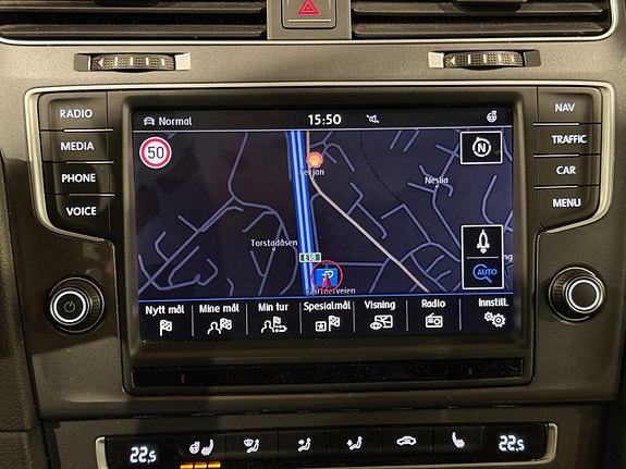 Volkswagen Golf Alltrack 27 of 29