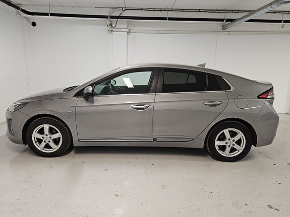 Hyundai IONIQ 4 of 19