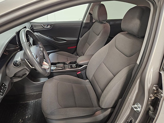 Hyundai IONIQ 12 of 19