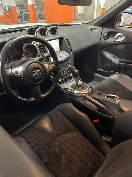 Nissan 370z 5 of 5