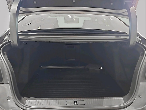 Citroen E-C4 X 5 of 5