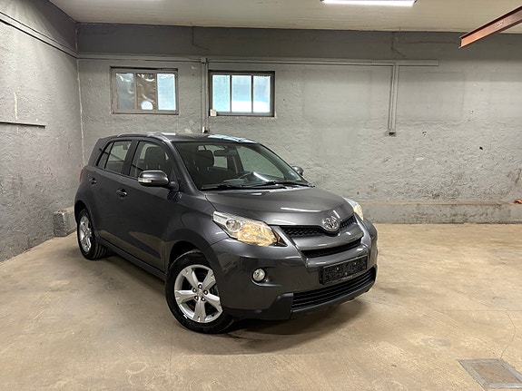 Toyota Urban Cruiser 3 of 30