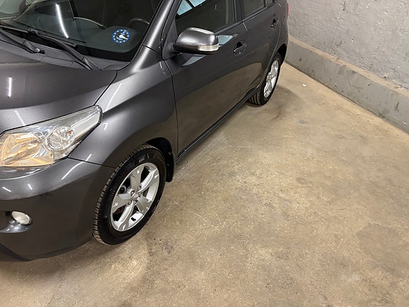 Toyota Urban Cruiser 7 of 30