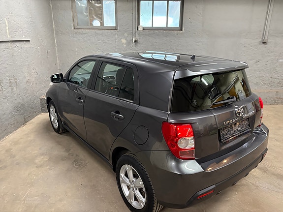 Toyota Urban Cruiser 28 of 30