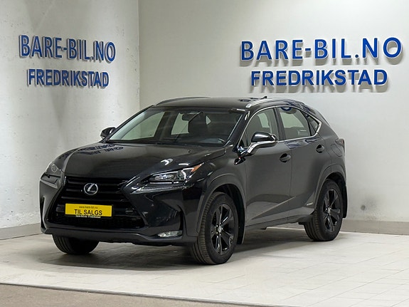 Lexus NX300h 2 of 5