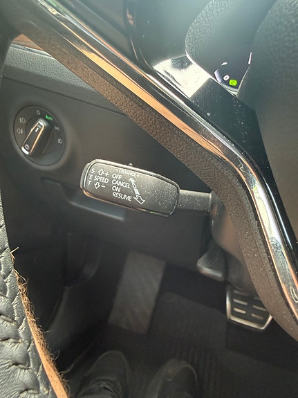 Skoda Superb Scout 18 of 24