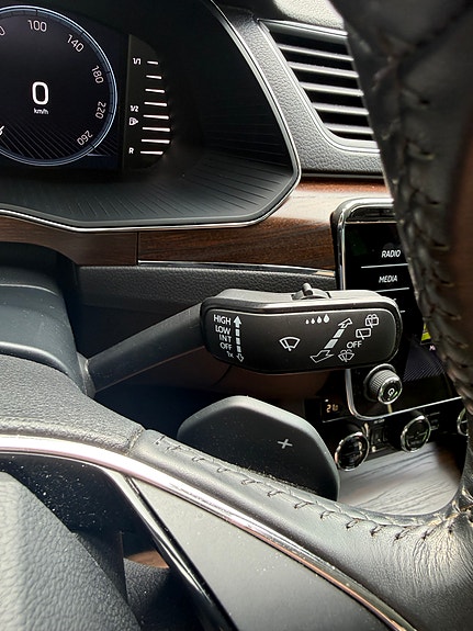 Skoda Superb Scout 19 of 24