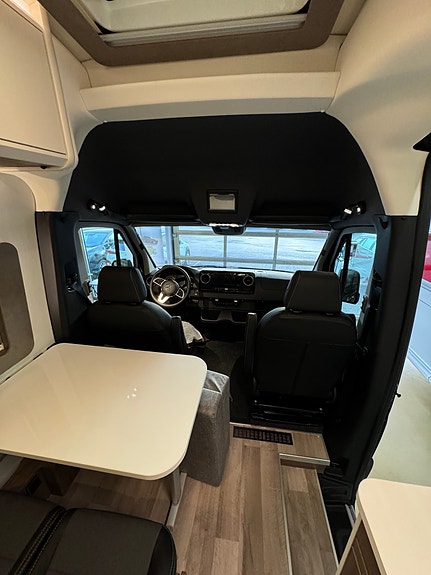 KABE Travel Master 690LB 17 of 24