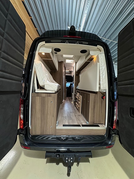 KABE Travel Master 690LB 22 of 24