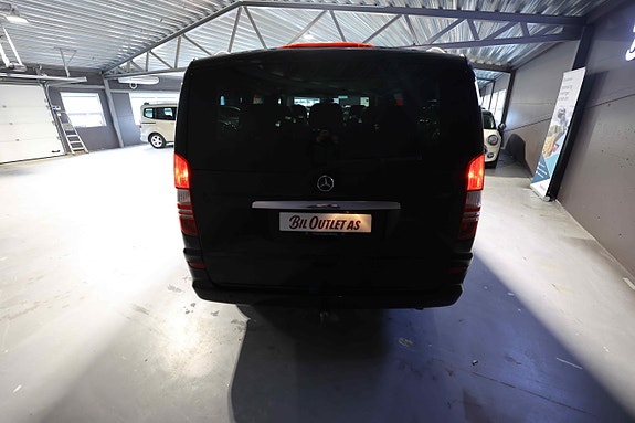 Mercedes-Benz Viano 4 of 5