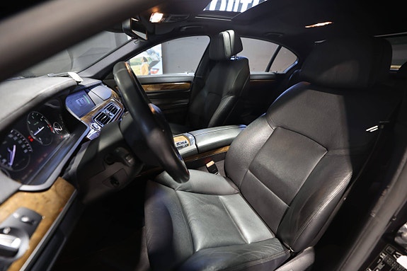 BMW 730d 9 of 26