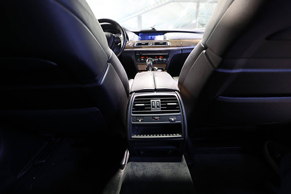 BMW 730d 23 of 26
